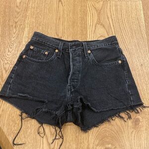 501 Levi’s shorts